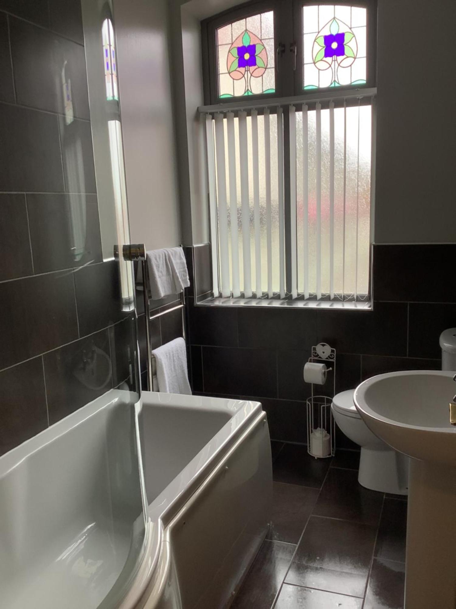Jeffersons Hotel & Serviced Apartments (Adults Only) Barrow-in-Furness Quarto foto